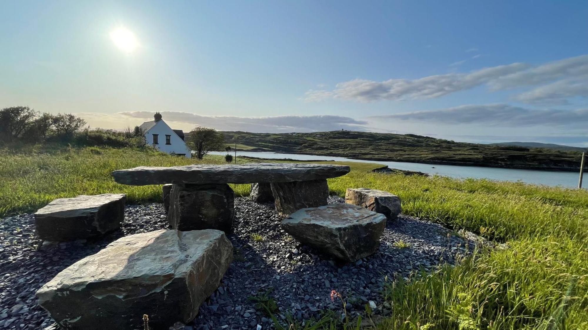 Seafront House With Own Private Pier In Gunpoint, Schull, West Cork Villa Seafort Exterior photo