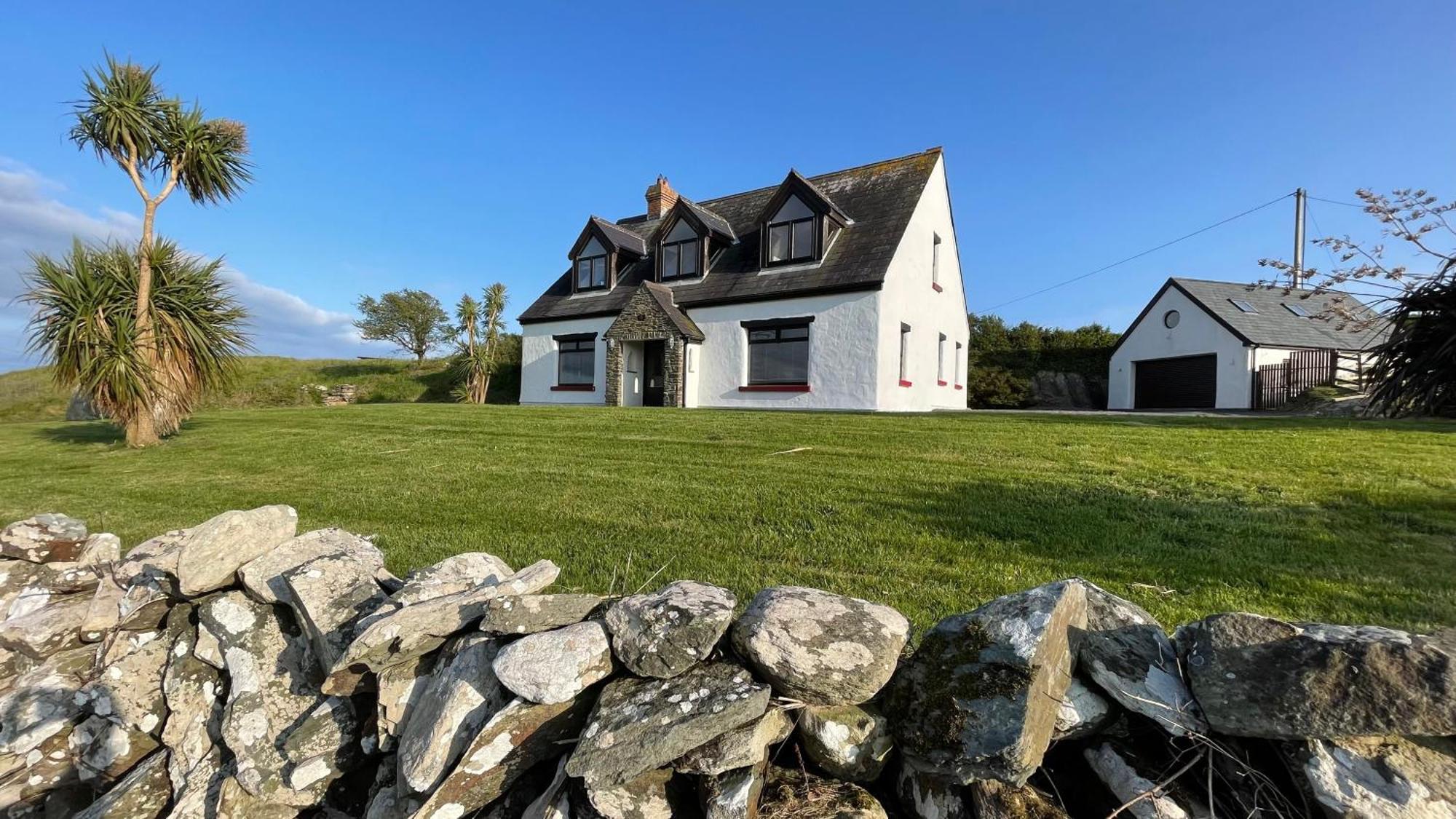 Seafront House With Own Private Pier In Gunpoint, Schull, West Cork Villa Seafort Exterior photo