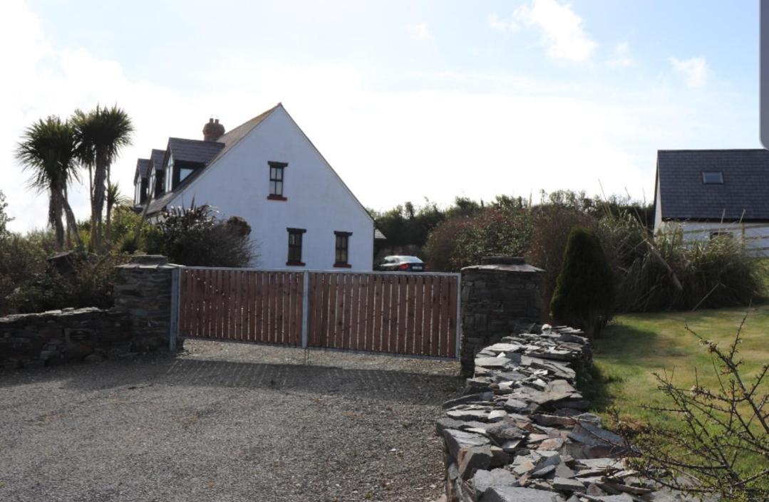 Seafront House With Own Private Pier In Gunpoint, Schull, West Cork Villa Seafort Exterior photo